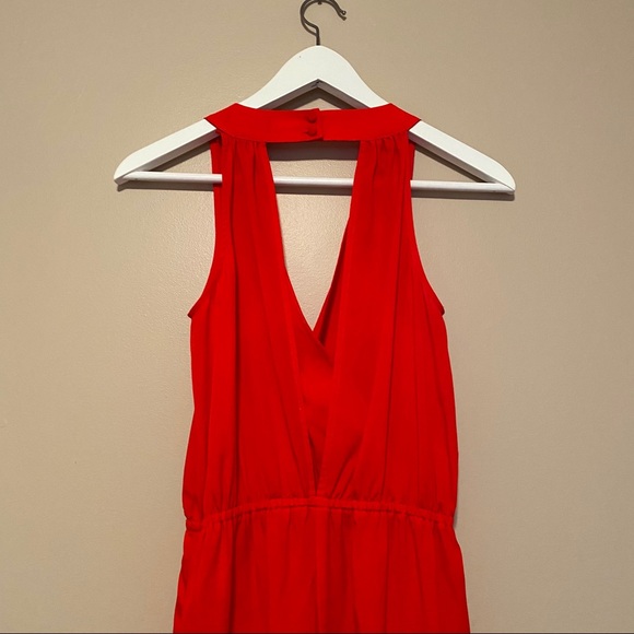 Bebe burnt orange jumpsuit. Size 2/ small - Picture 4 of 6